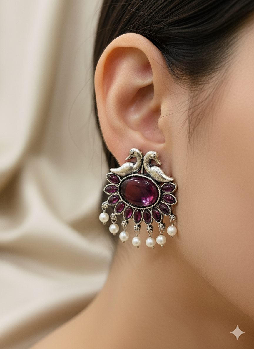 Swan Pearl Studs
